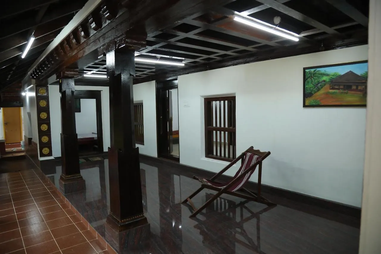 Quarto em Acomodações Particulares Jasmine Heritage Kāsaragod